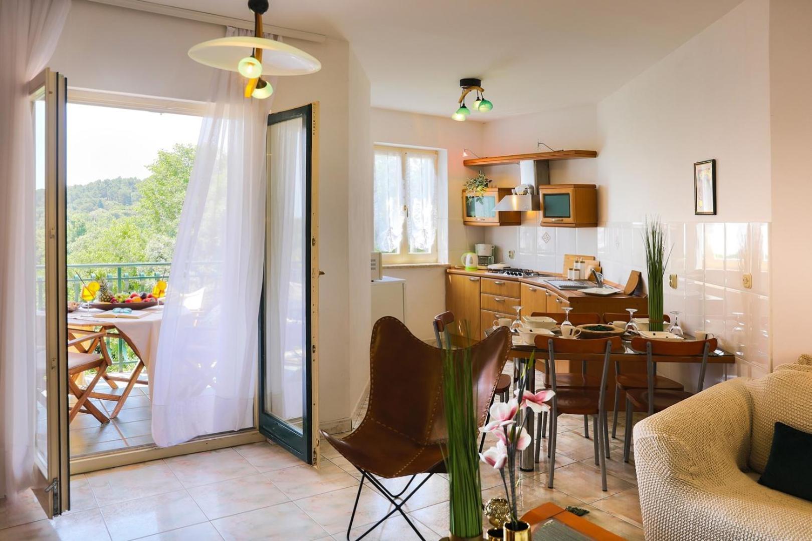 Villa Mareonda - Apartments Sussurro Ровинь Экстерьер фото